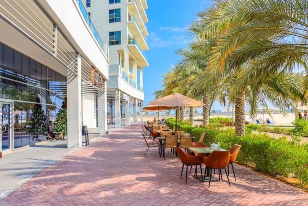 A Perfect Escape - Sea Facing Apartment